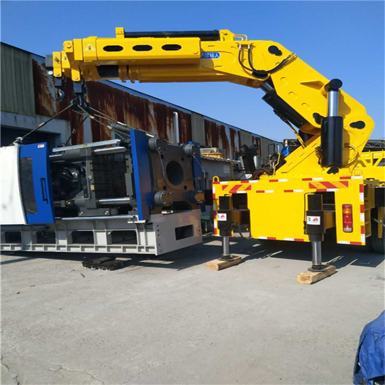 江永 大吨位折臂吊出租费用解析：一小时租赁多少钱