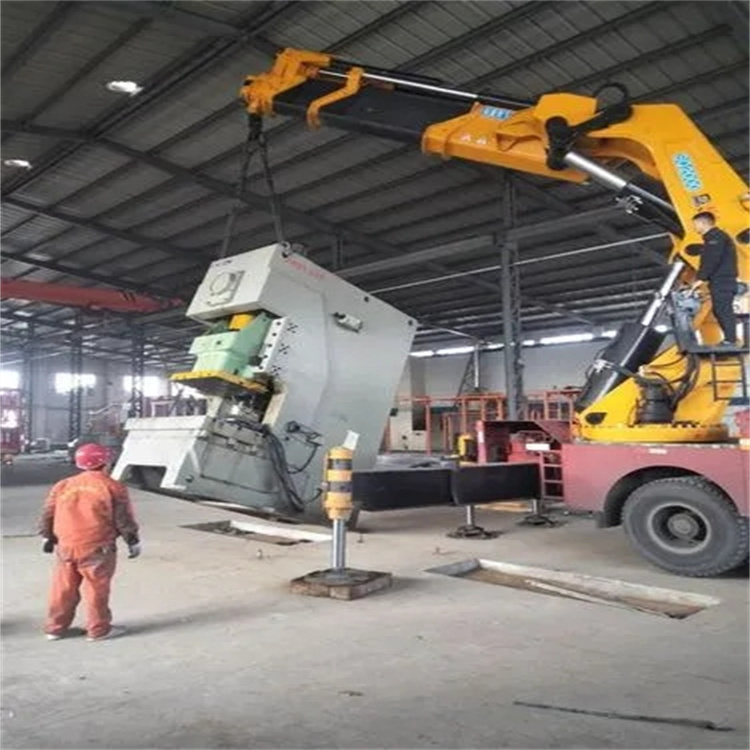 江永80吨折臂吊车出租附近电话